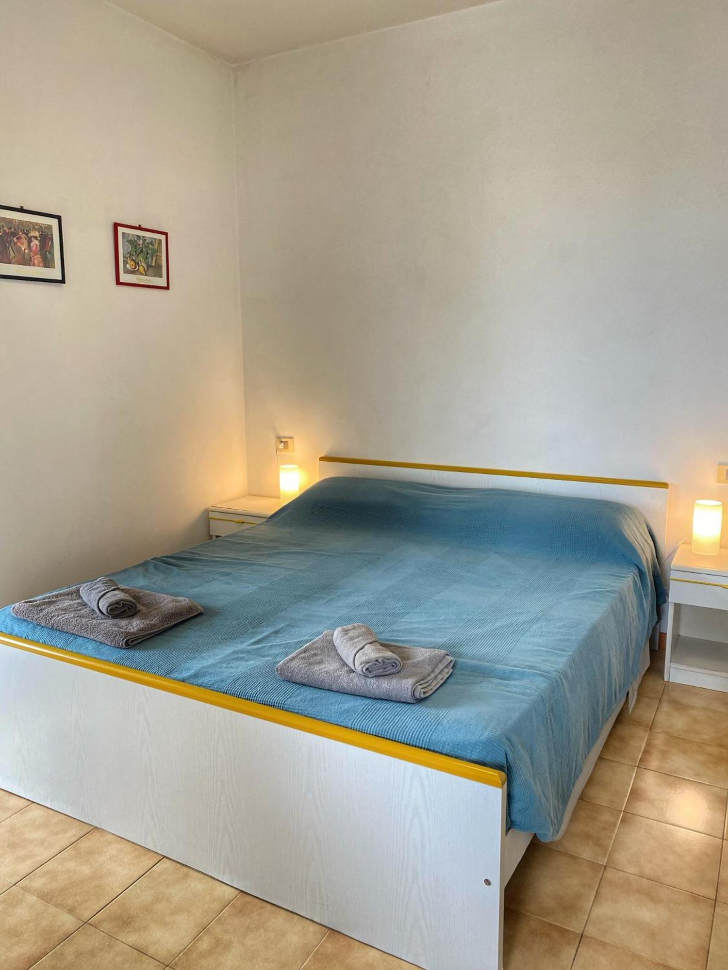 Apartment Grazioso N 47 A 100mt Dal Mare